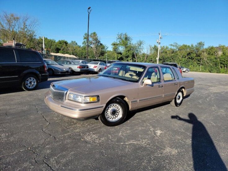 Thumbnail Photo undefined for 1997 Lincoln Town Car